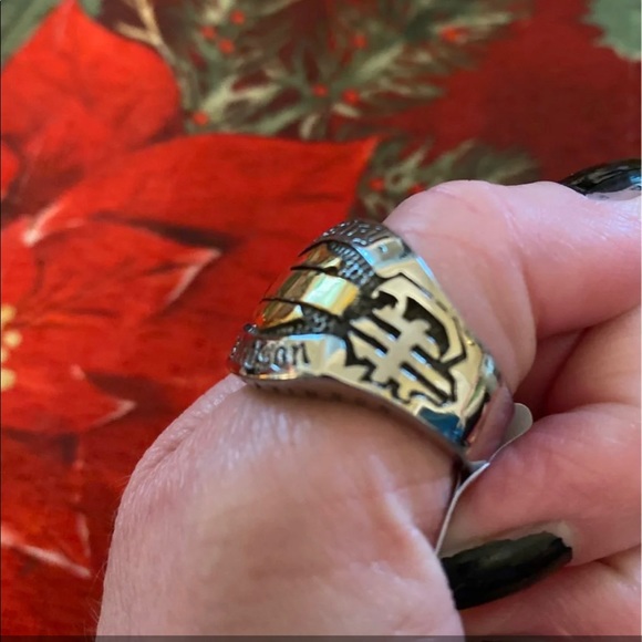 HD Mens Rings - Picture 2 of 4